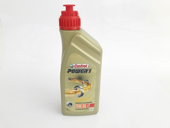 Castrol 15/50 semi synthetic oil (1 litre)