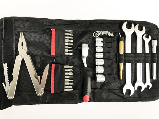 Nippy Normans 31 piece travel tool kit